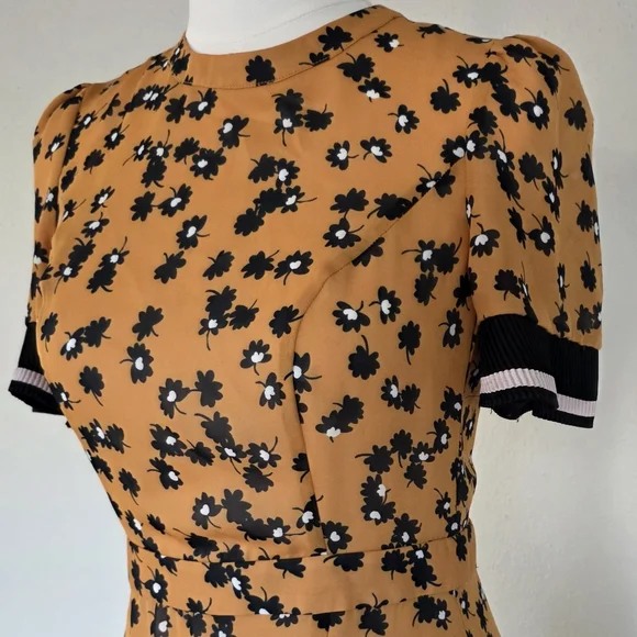 Saylor Mustard Floral Open Back Midi Dress Size Small Puff Sleeve Tie Back S - Picture 3 of 8